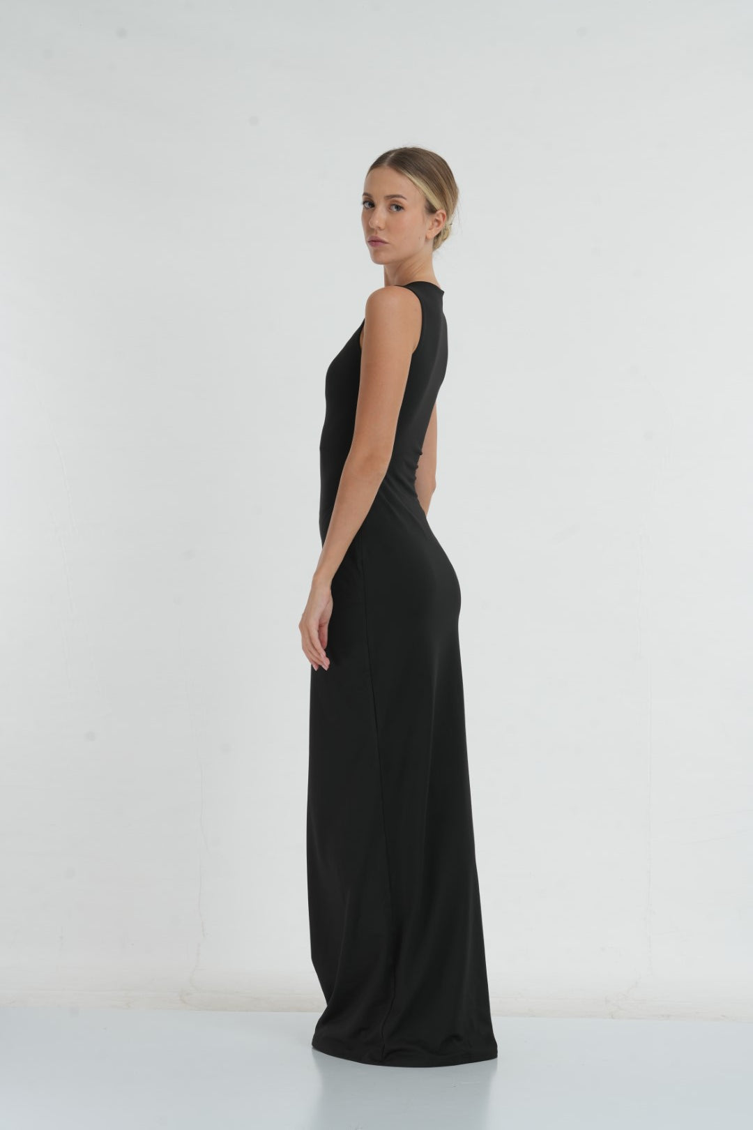 Classic maxi dress- black