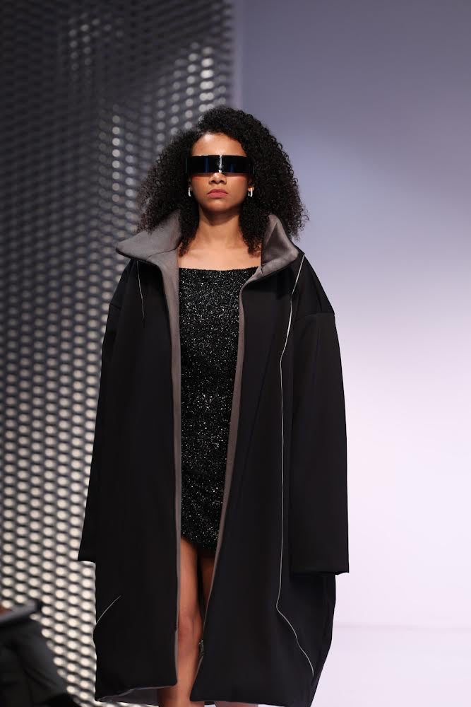 BLAZE - The puffer jacket and mini dress